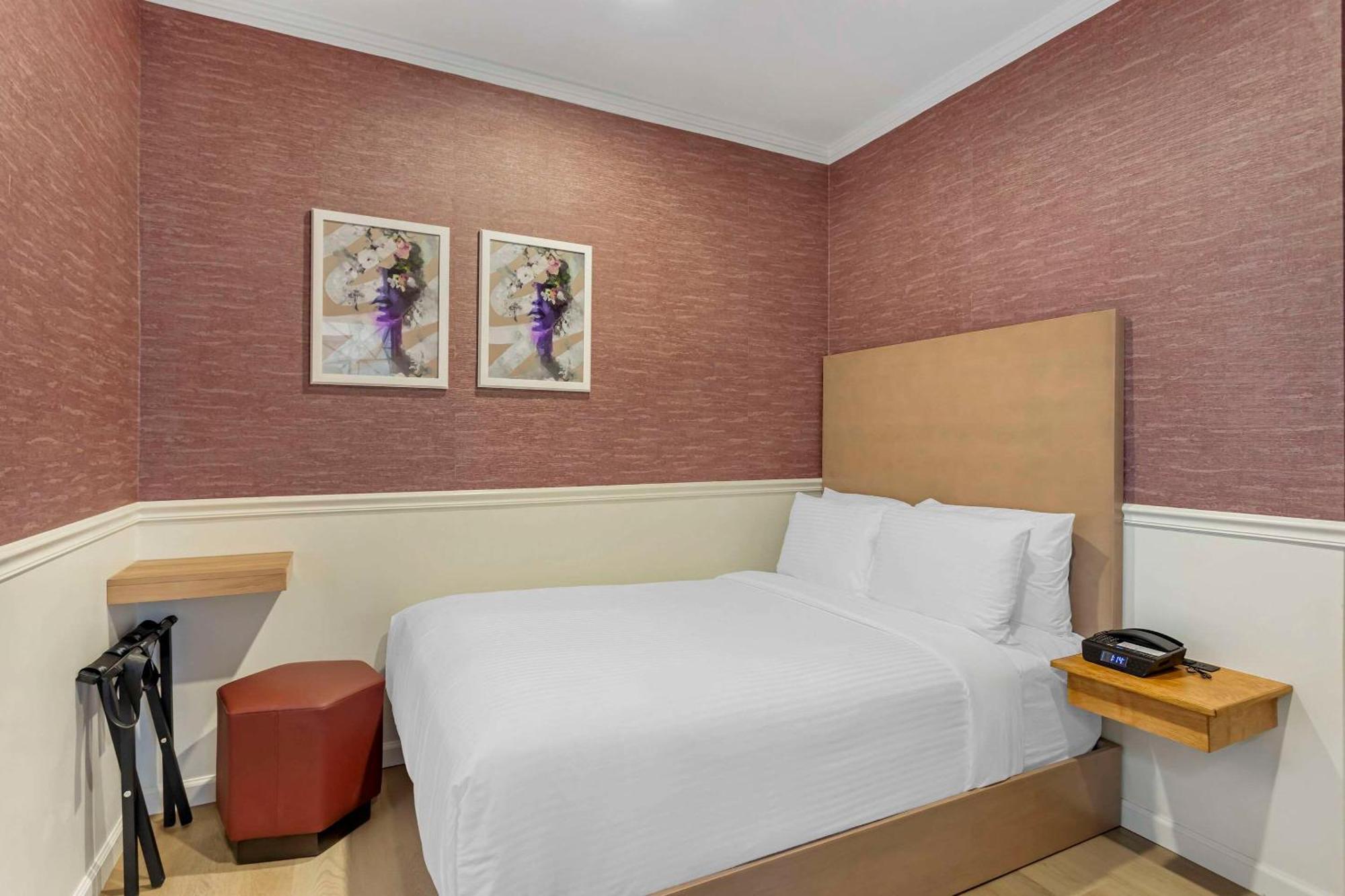 The Mayfair Hotel Times Square, Ascend Hotel Collection Nowy Jork Zewnętrze zdjęcie