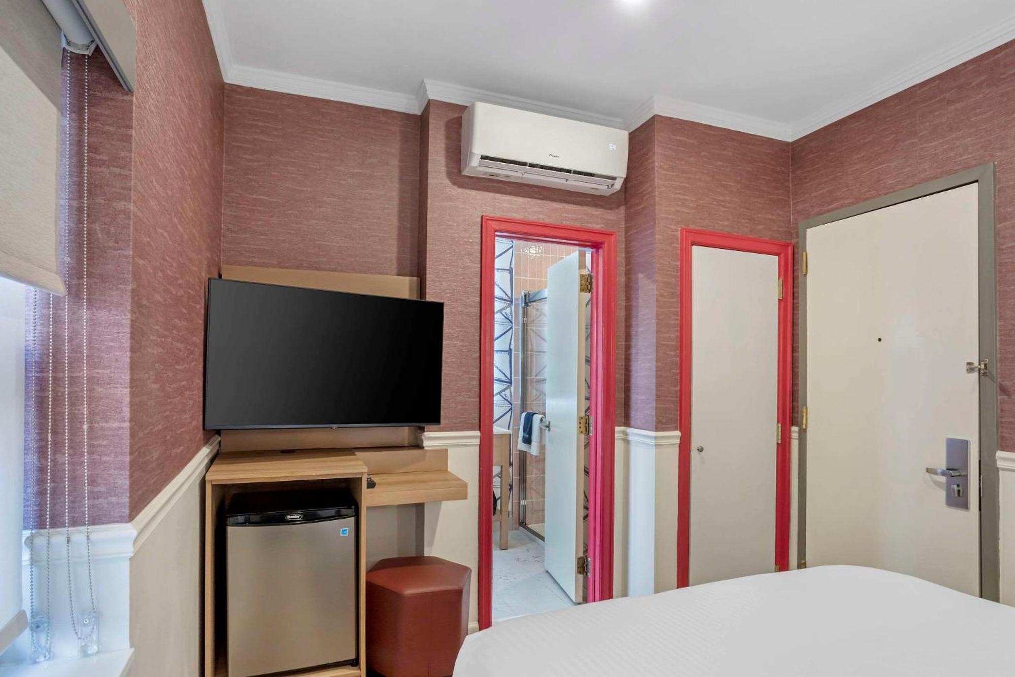 The Mayfair Hotel Times Square, Ascend Hotel Collection Nowy Jork Zewnętrze zdjęcie