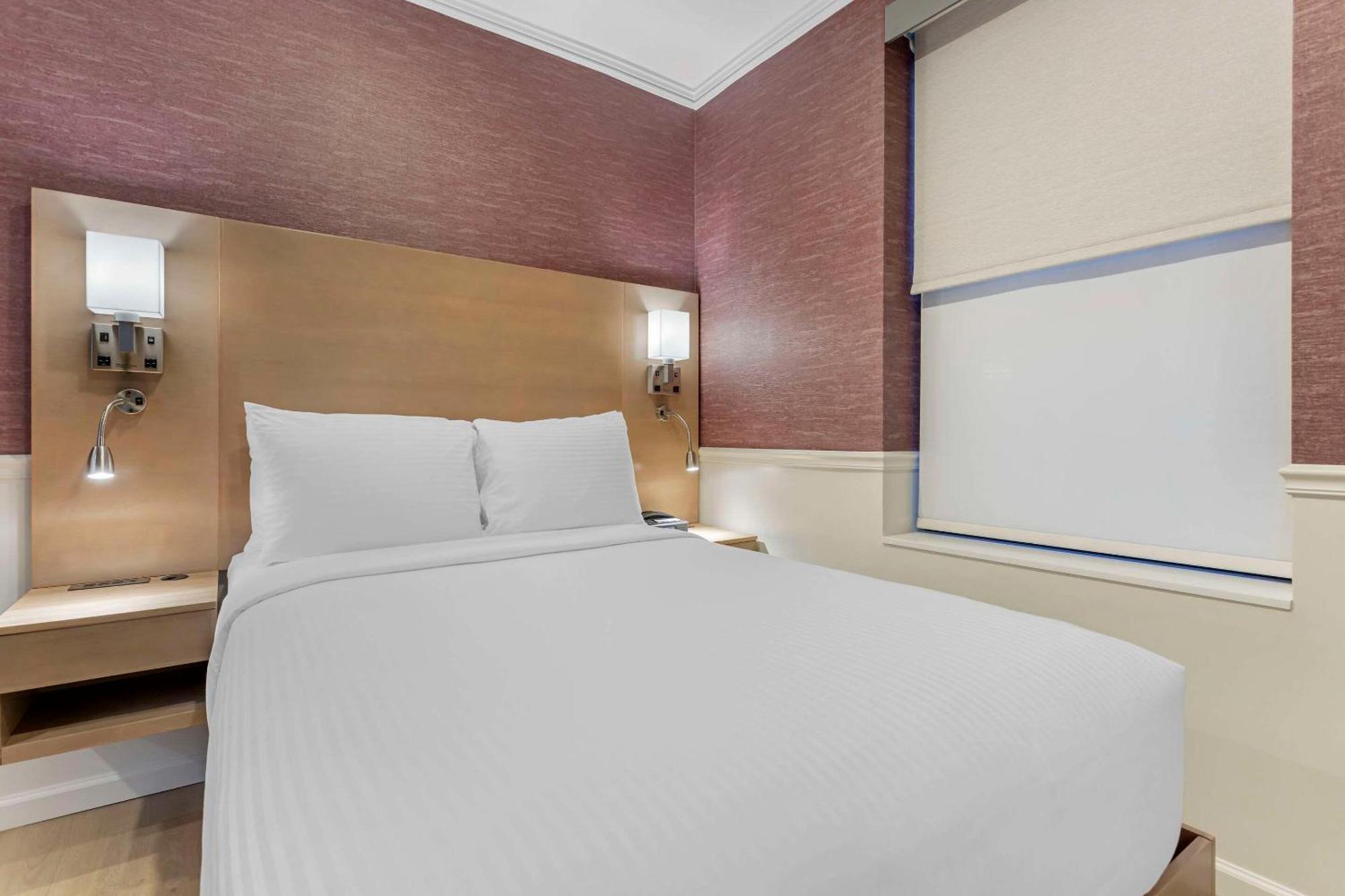 The Mayfair Hotel Times Square, Ascend Hotel Collection Nowy Jork Zewnętrze zdjęcie